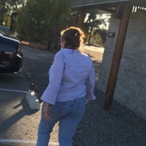 Meet your Posher, Valerie